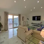 My View בית הארחה נאפולי